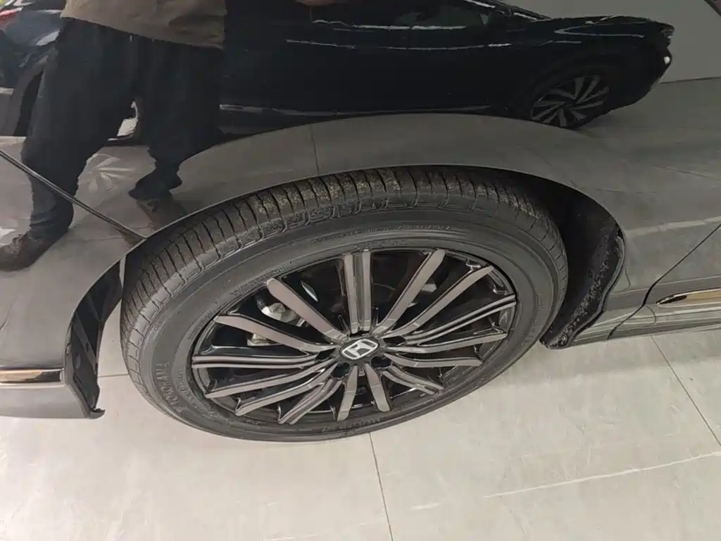 Honda Elysion — миниатюра 23