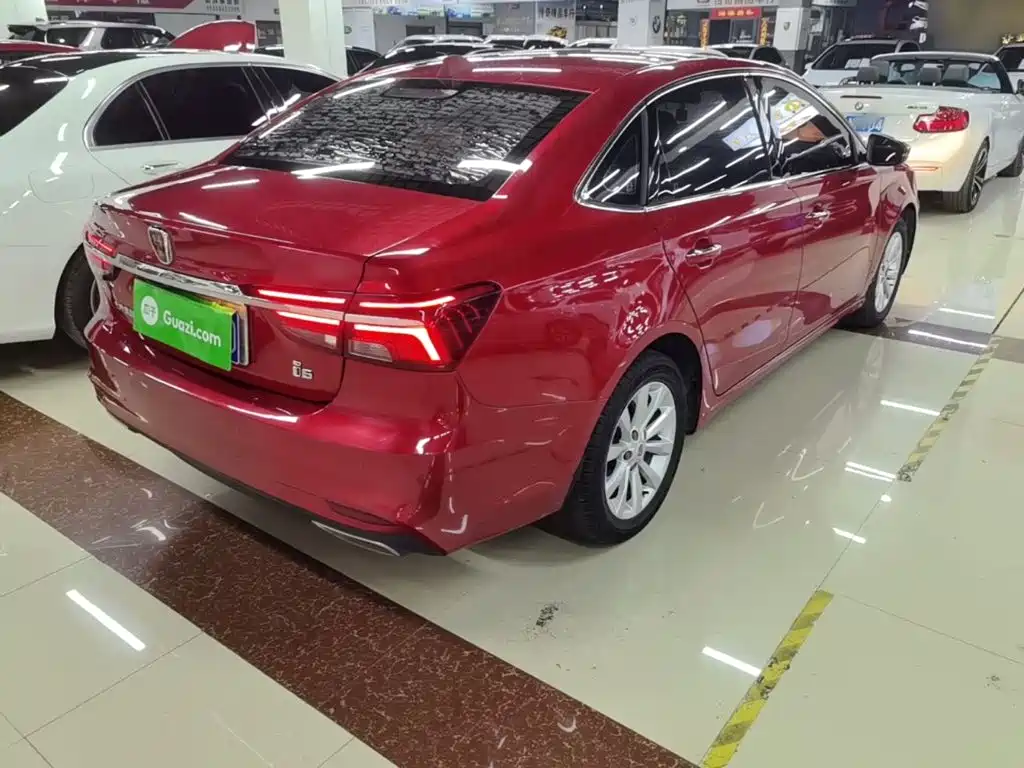 Roewe i6 Classic — миниатюра 7
