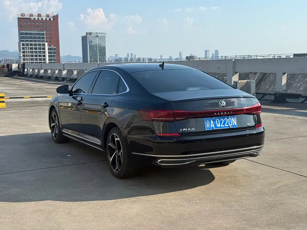 Volkswagen Passat — миниатюра 7