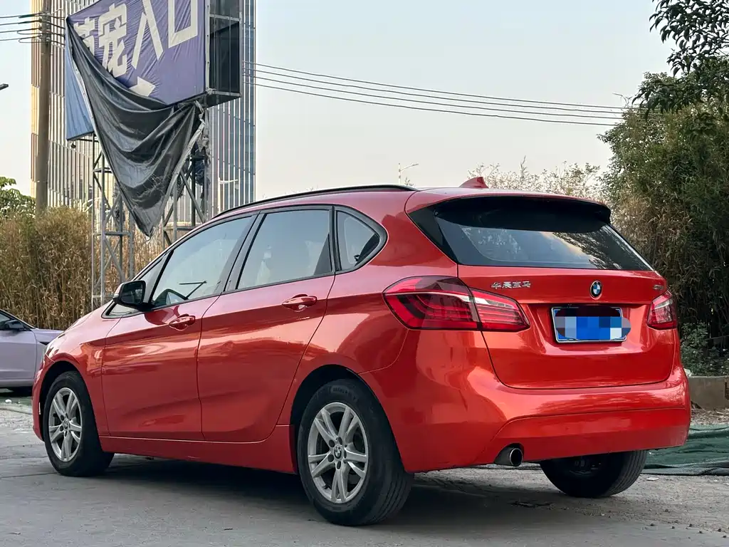 BMW 2 SERIES STATION WAGON