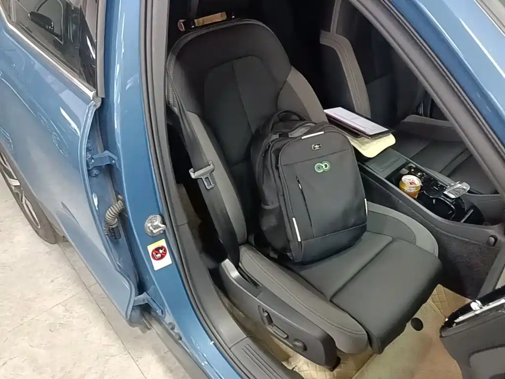 Volvo XC40 — миниатюра 25