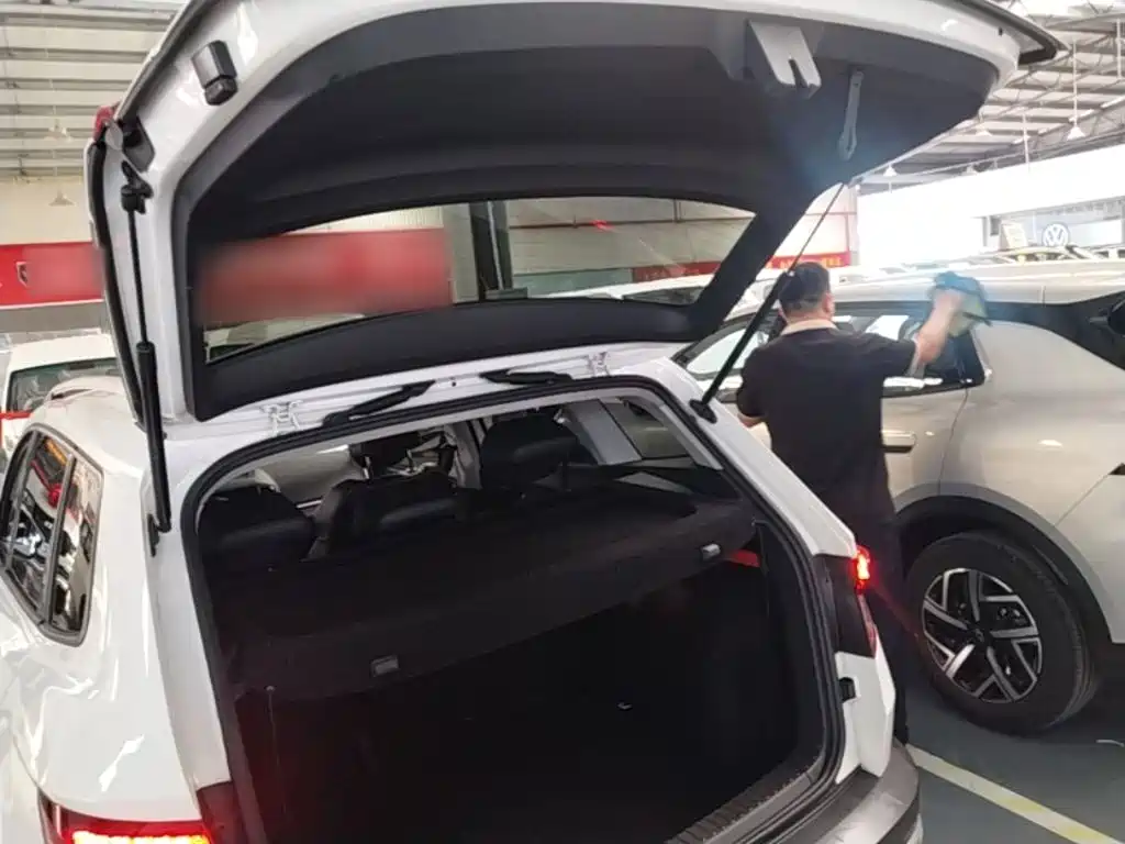 Skoda Karoq — миниатюра 19