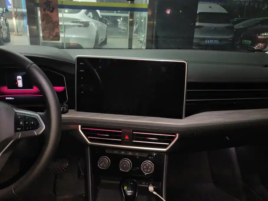 Volkswagen Sagitar — миниатюра 13