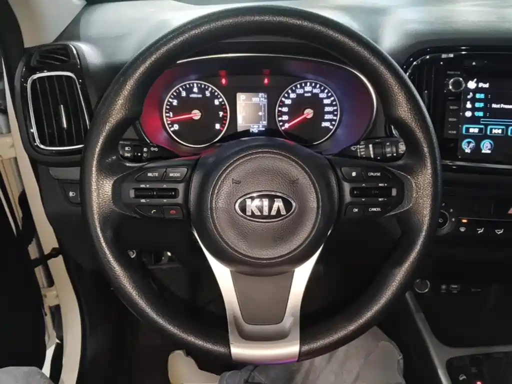 Kia KX3 — миниатюра 11