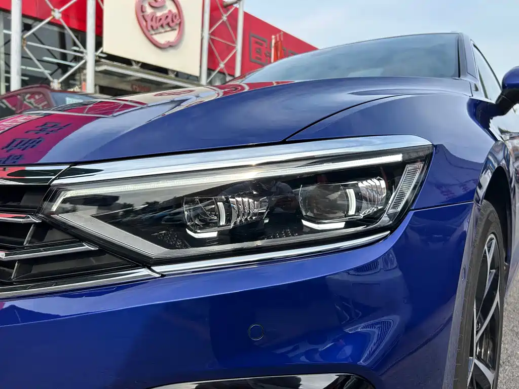 Volkswagen Viloran — миниатюра 5