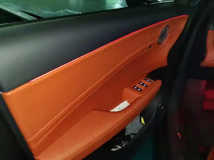 Hongqi Красный флаг HS6 PHEV — миниатюра 7