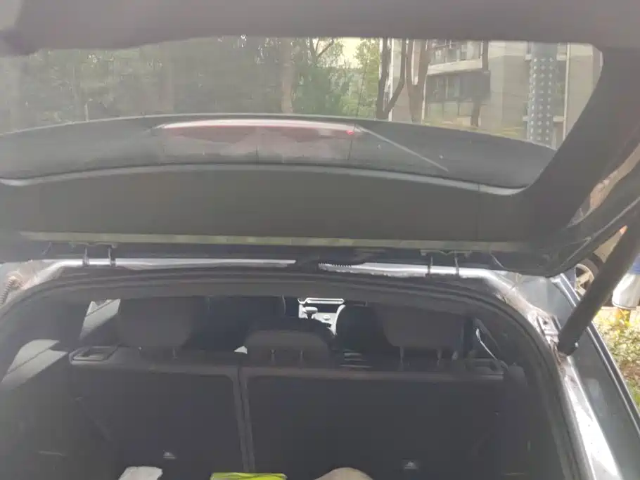 Geely Xingyue L — миниатюра 4