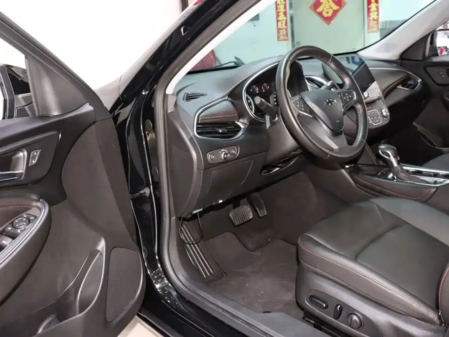 Chevrolet Malibu XL — миниатюра 9