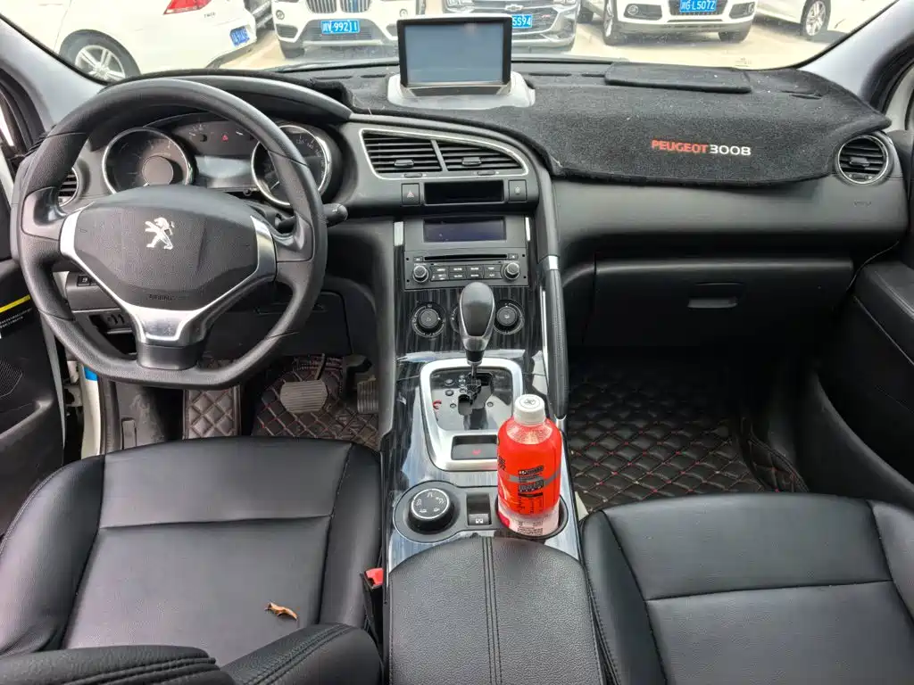 Peugeot 3008 — миниатюра 9
