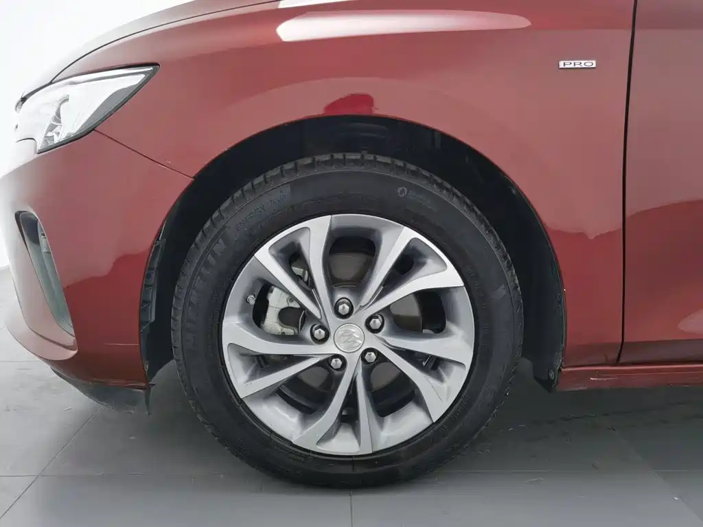 Buick Verano — миниатюра 17