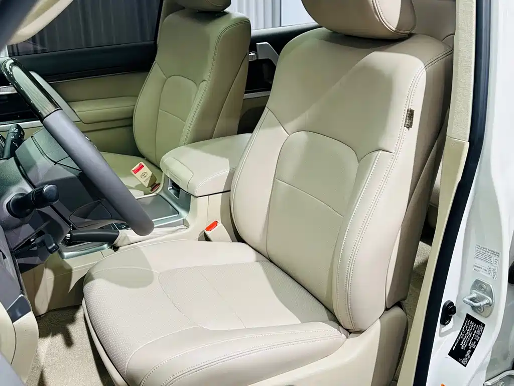 Toyota Land Cruiser — миниатюра 16