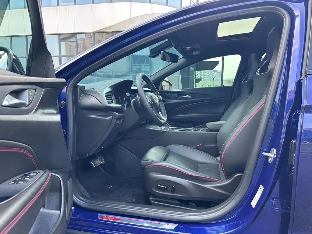 Buick Regal — миниатюра 5