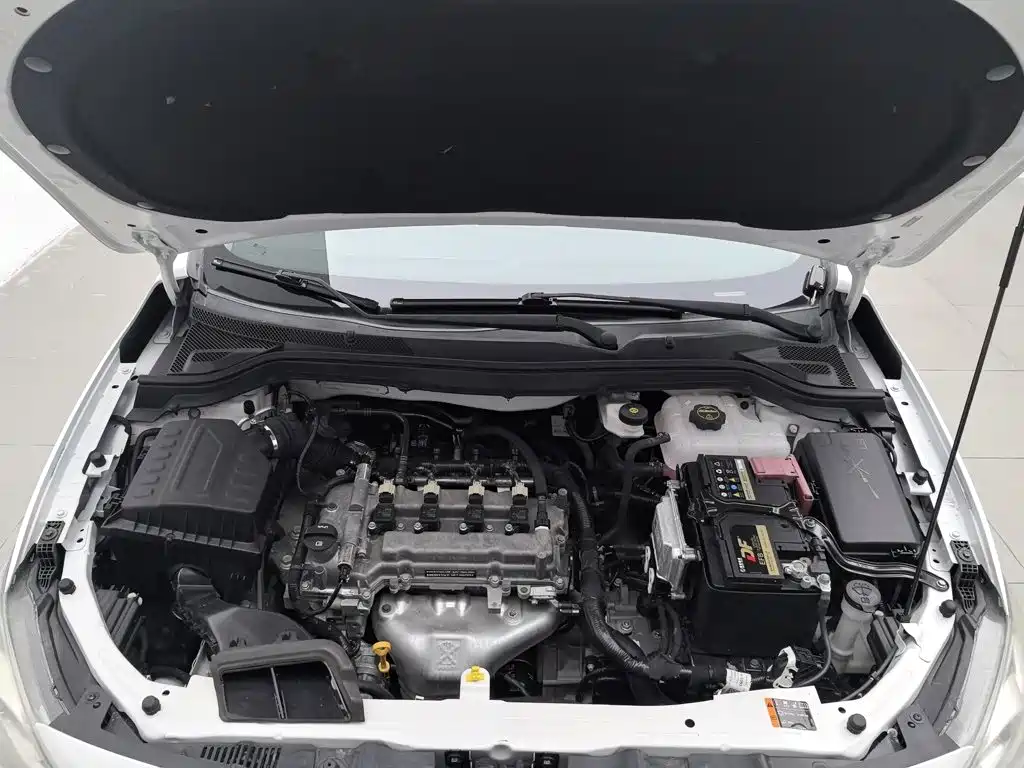 Chevrolet Cavalier — миниатюра 6