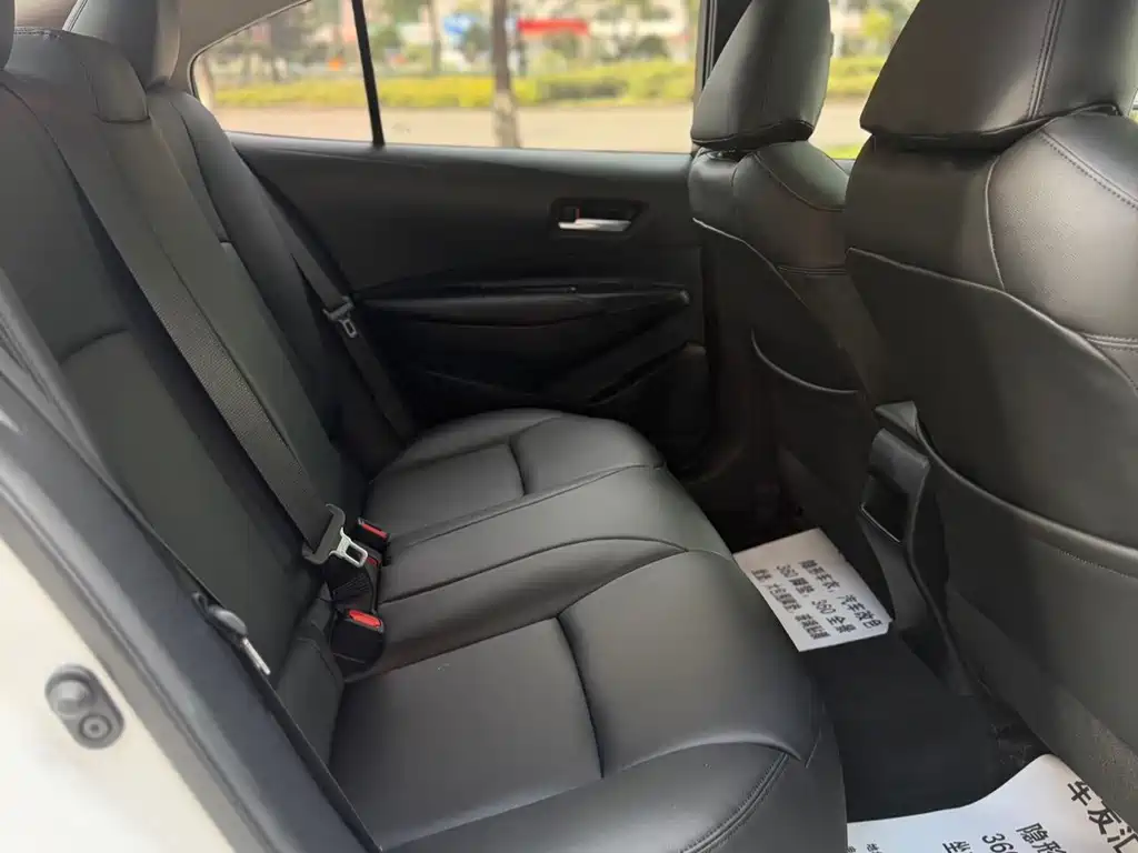 Toyota Corolla — миниатюра 12
