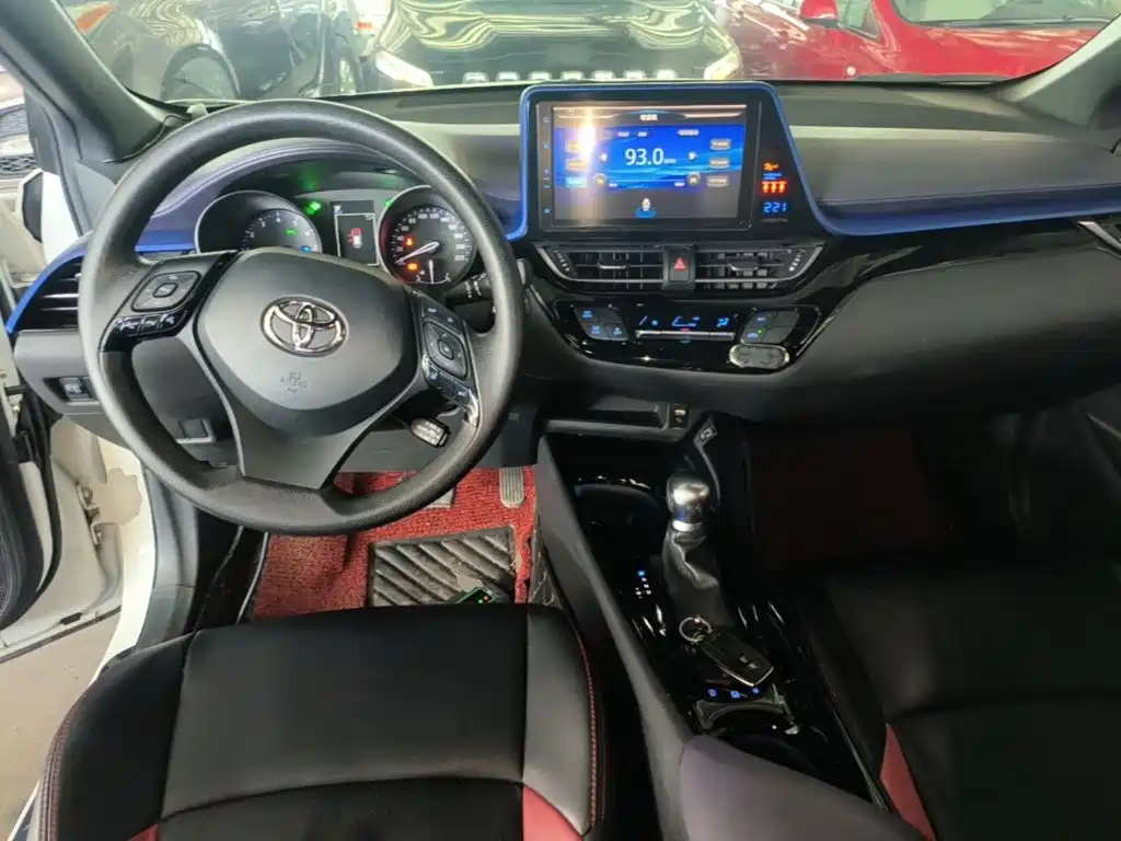 Toyota C-HR — миниатюра 10