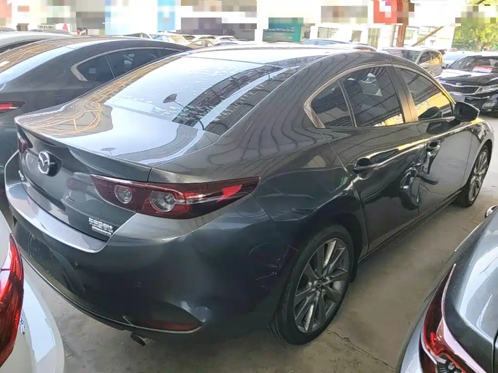 Mazda 3 Axela — миниатюра 7