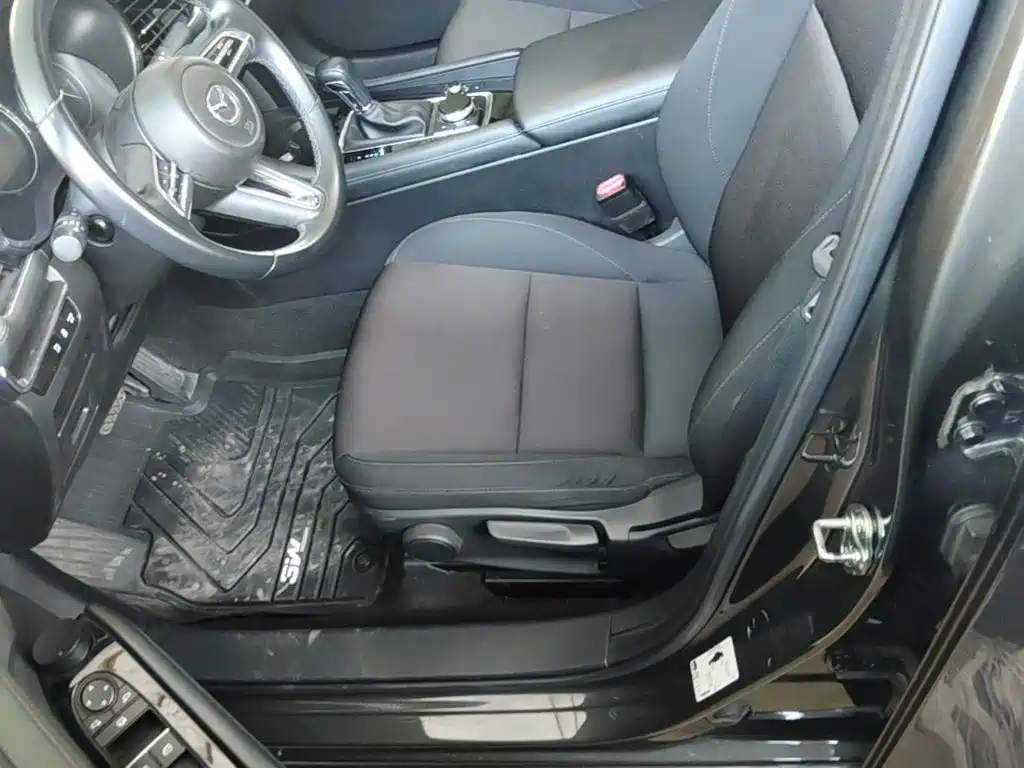 Mazda 3 Axela — миниатюра 15