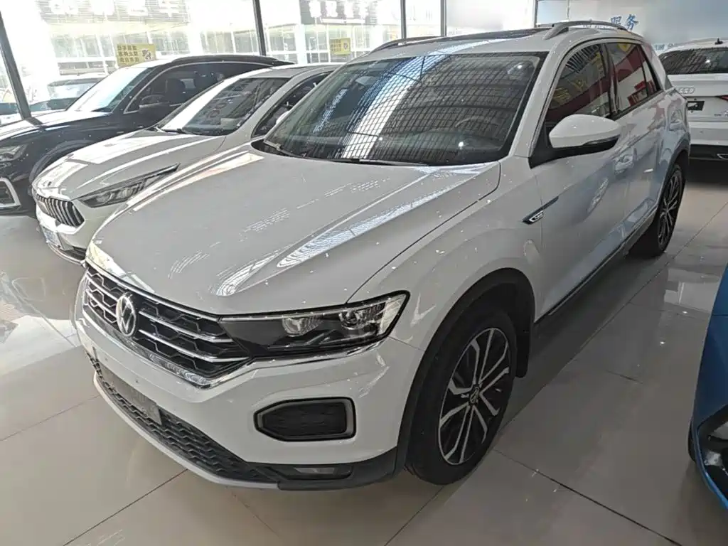 Volkswagen T-Roc — миниатюра 2