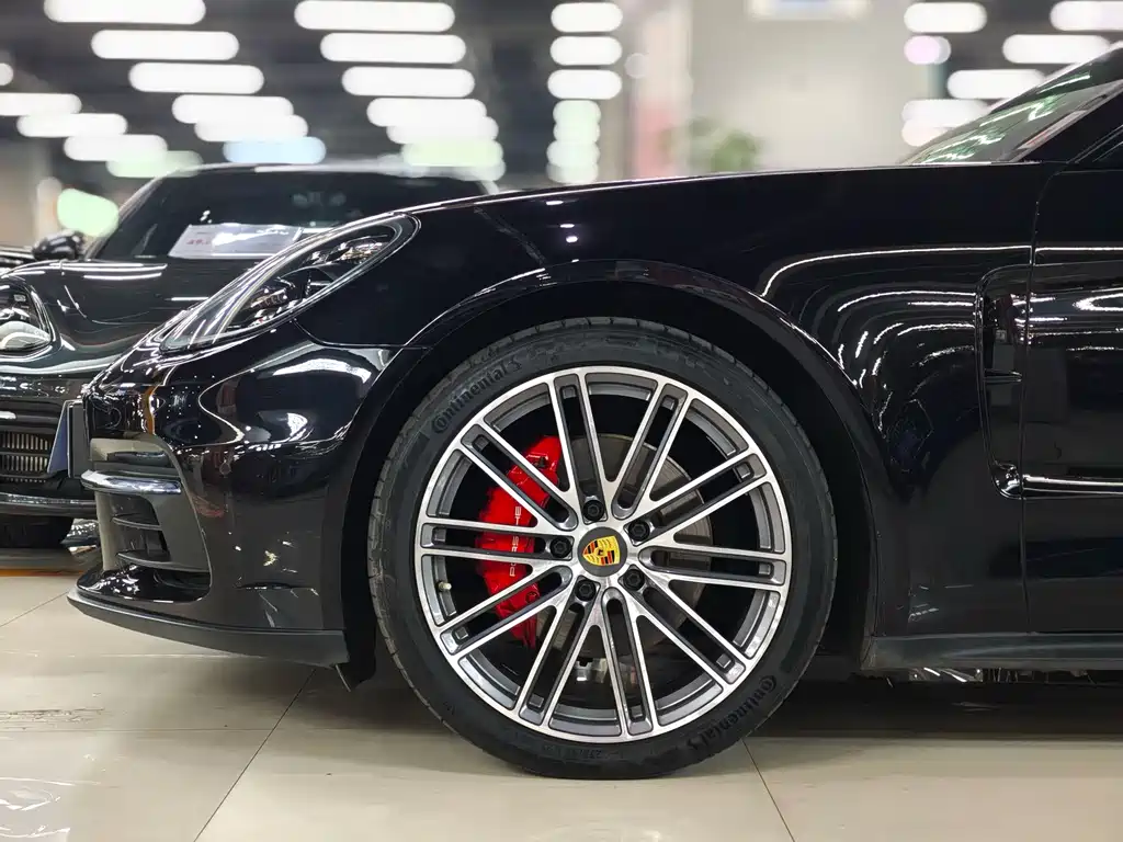 Porsche Panamera — миниатюра 4