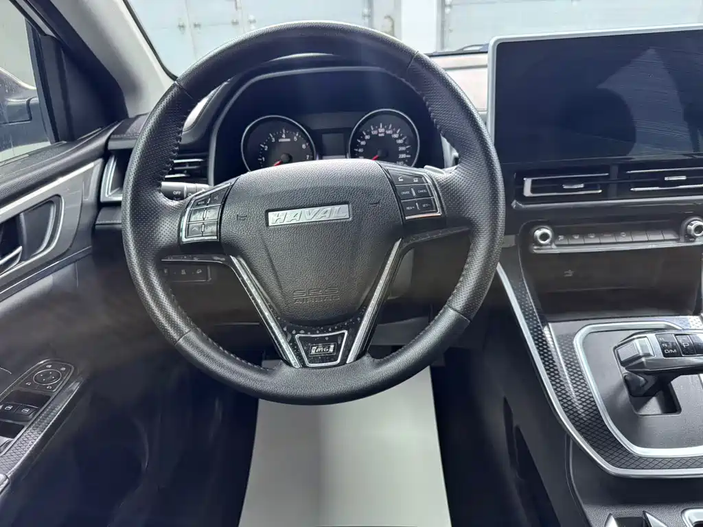 Haval M6 — миниатюра 12
