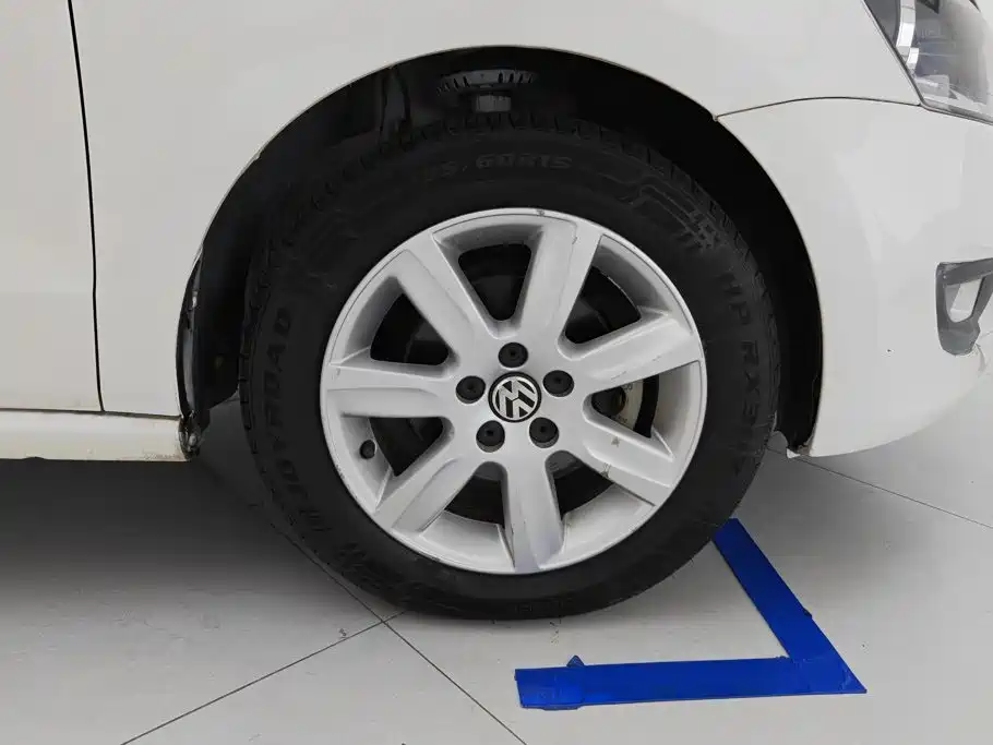 Volkswagen Polo — миниатюра 6