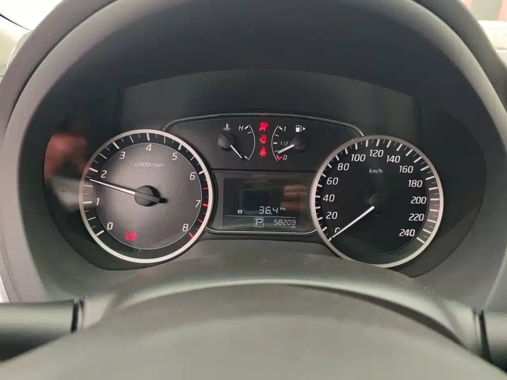 Nissan Sylphy — миниатюра 11