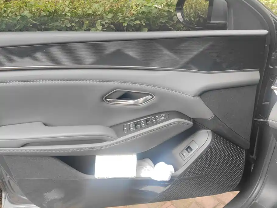 BYD Qin L — миниатюра 7