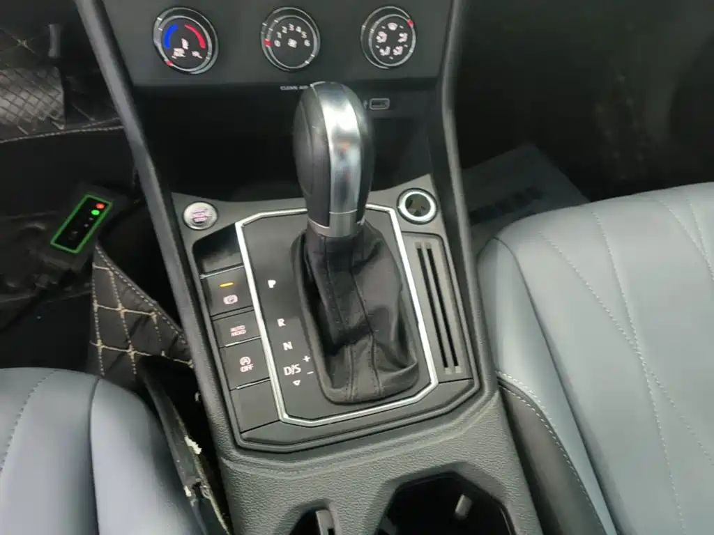Volkswagen Lavida — миниатюра 14