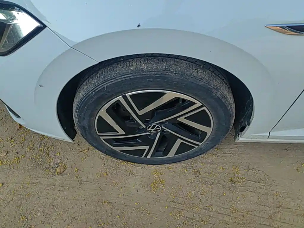 Volkswagen Sagitar — миниатюра 23