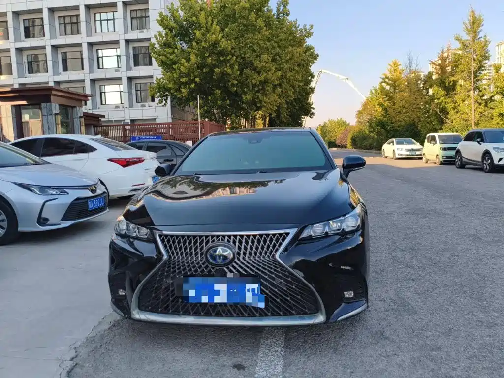 Toyota Avalon — миниатюра 2