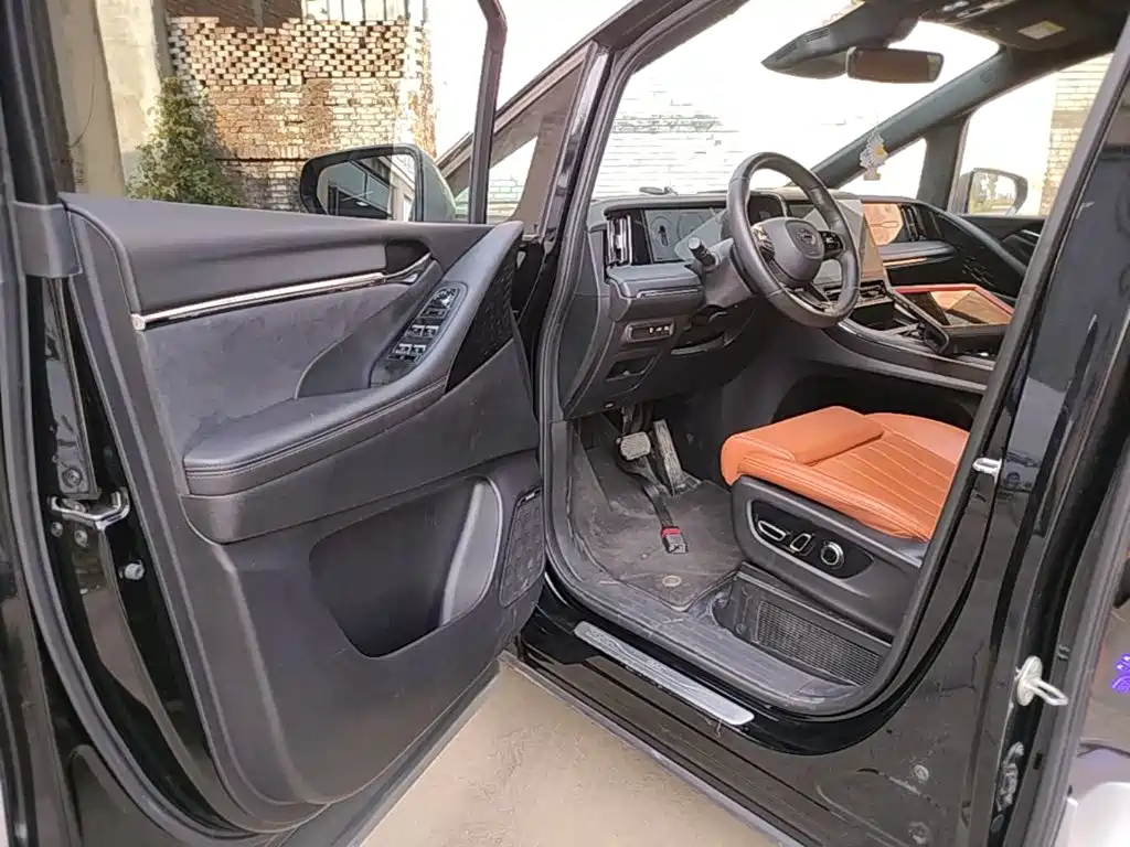 GAC Motor Trumpchi M8 — миниатюра 16