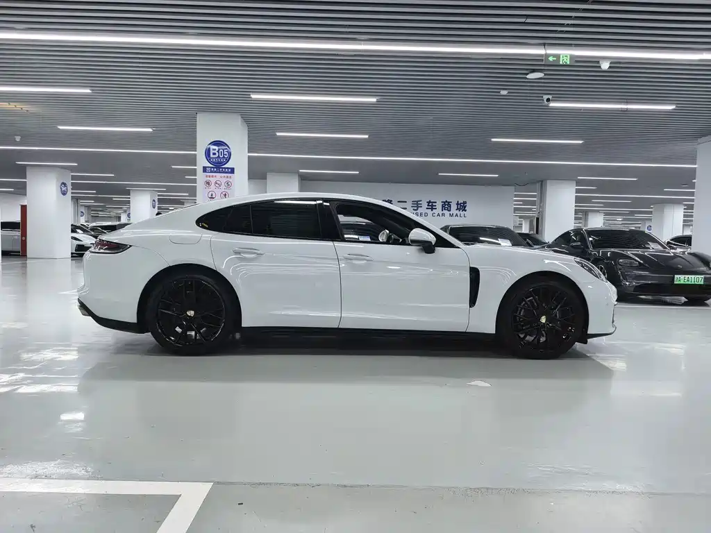 Porsche Panamera — миниатюра 15