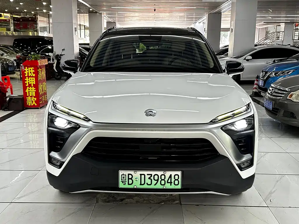 NIO ES8 — миниатюра 2
