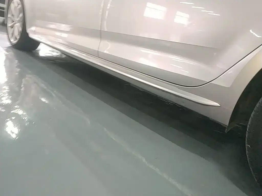 Audi A4L — миниатюра 22