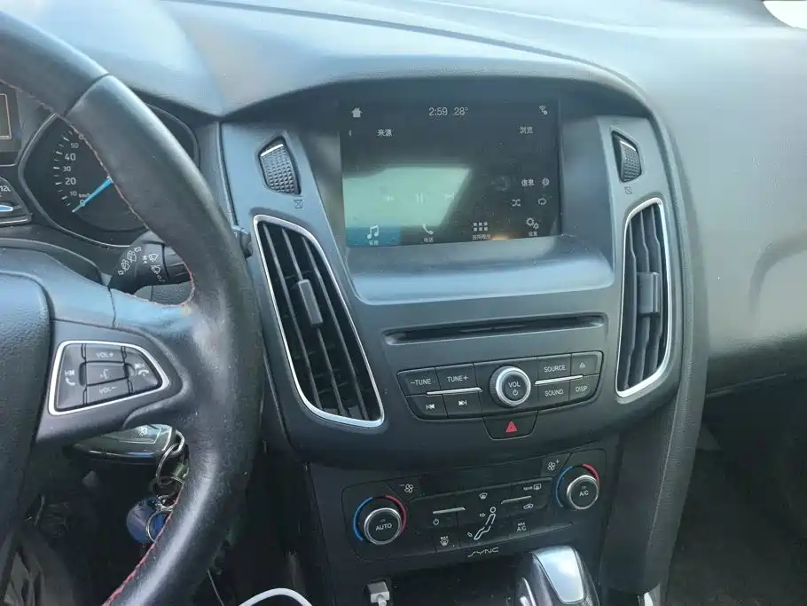 Ford Focus — миниатюра 13