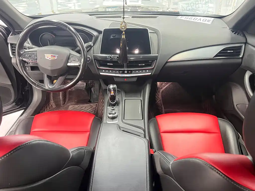 Cadillac CT5 — миниатюра 10