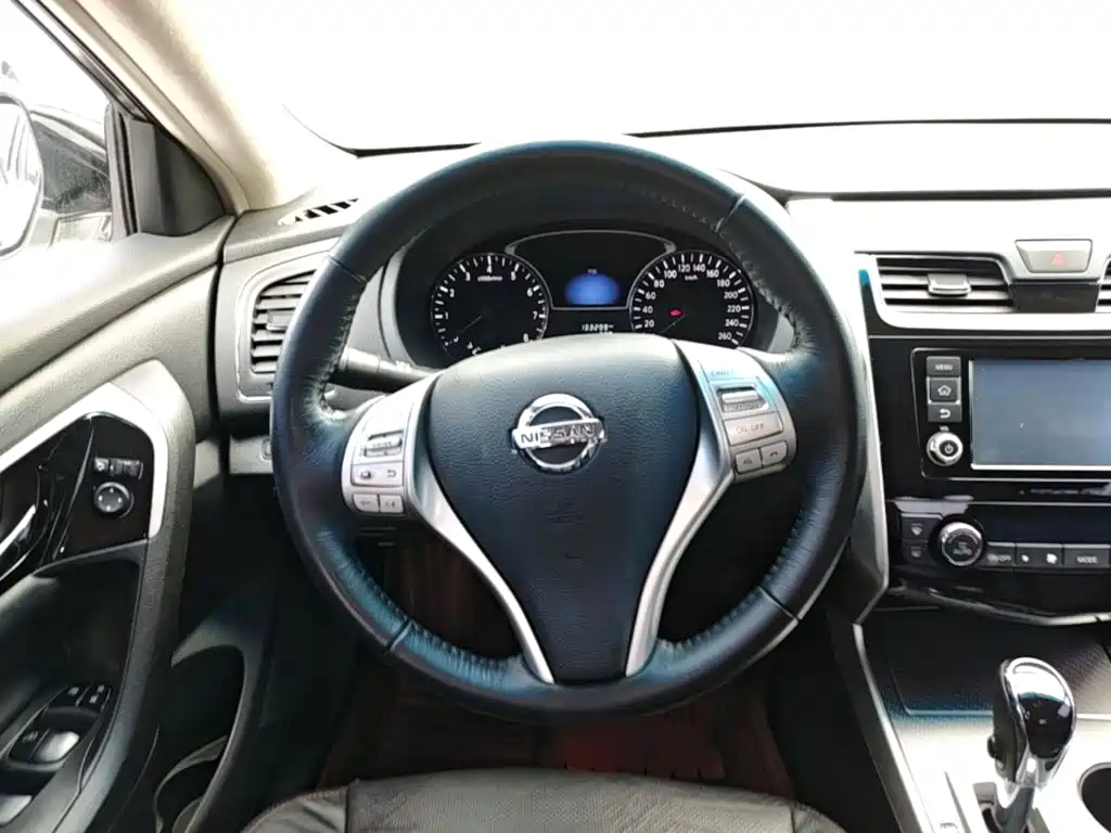 Nissan Teana — миниатюра 11