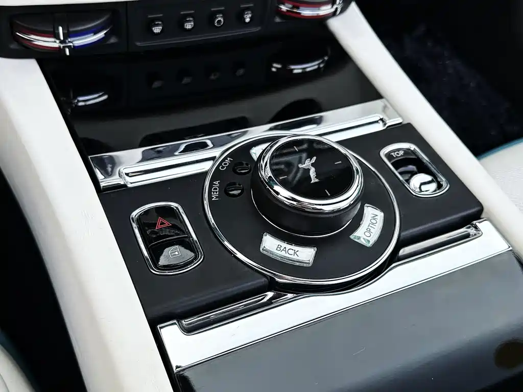 Rolls-Royce Dawn — миниатюра 12