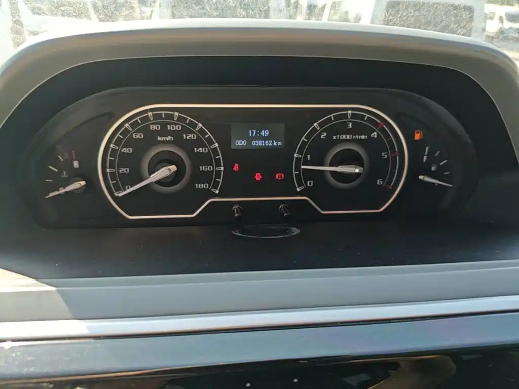 Maxus V80 — миниатюра 12