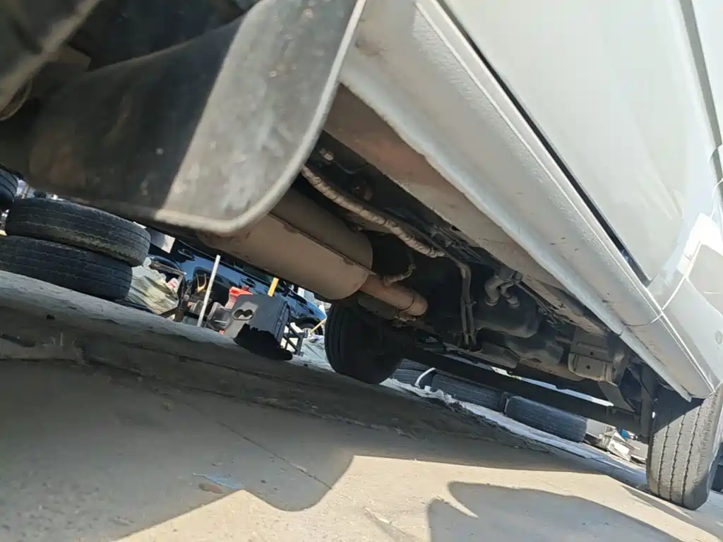 Maxus V80 — миниатюра 22