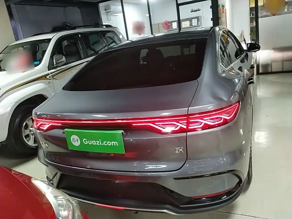 BYD Han — миниатюра 6