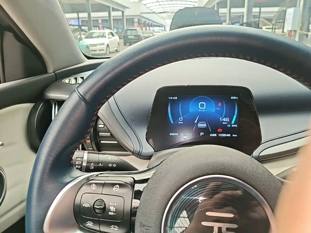 BYD Yuan Plus — миниатюра 12