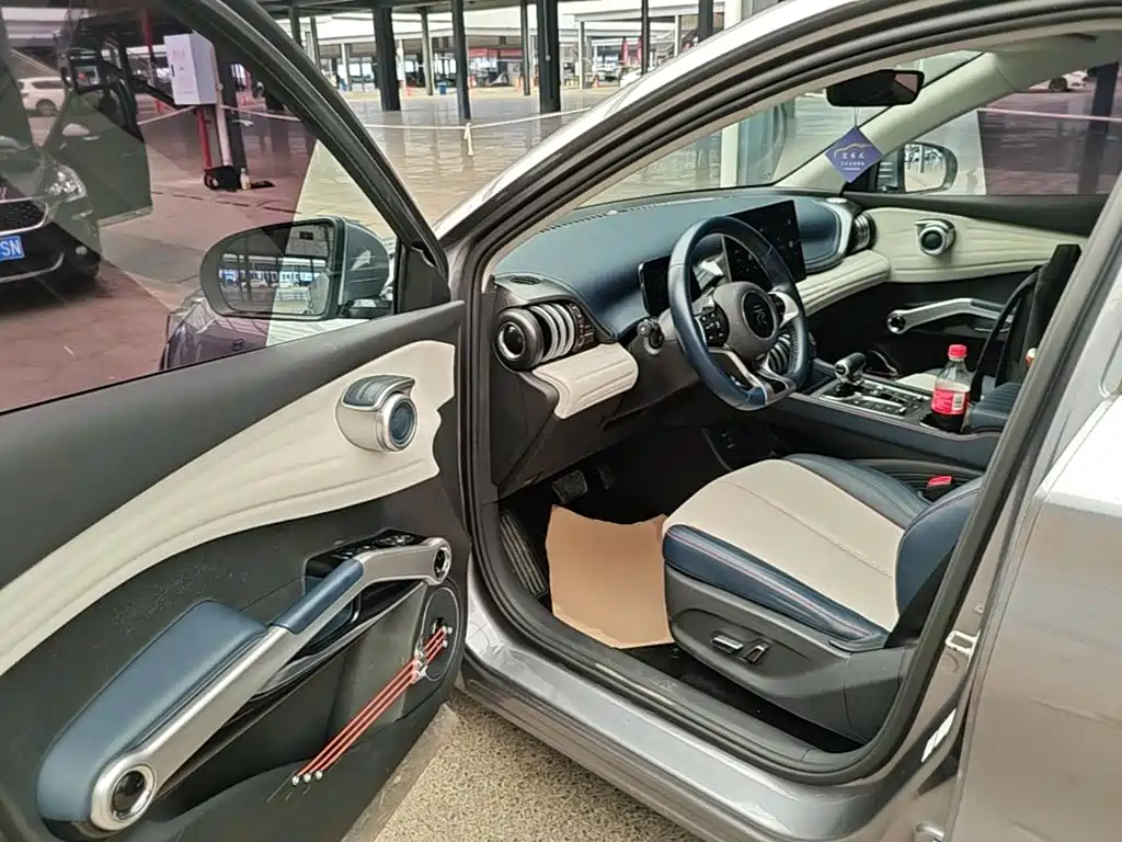 BYD Yuan Plus — миниатюра 16