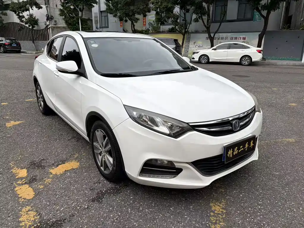 Changan Eado XT — миниатюра 3