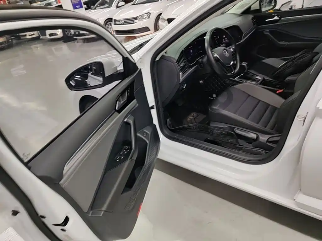 Volkswagen Sagitar — миниатюра 16