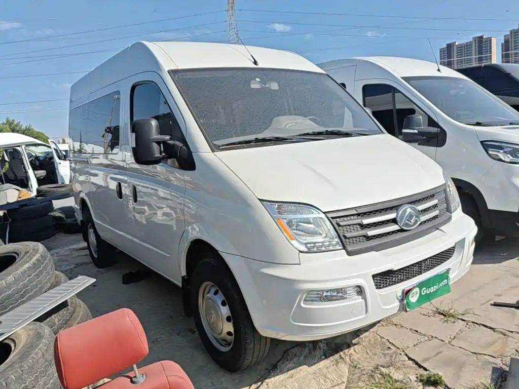 Maxus V80 — миниатюра 4