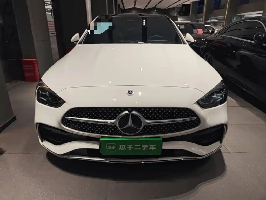 Mercedes-Benz C-Class — миниатюра 3