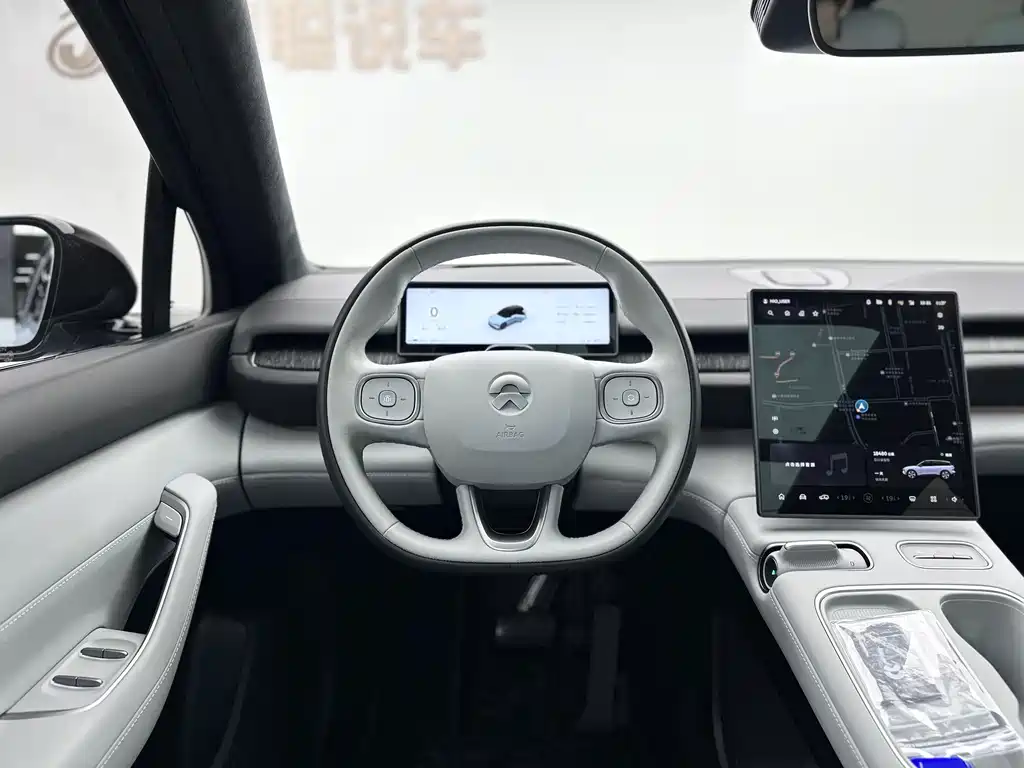 NIO ES6 — миниатюра 17