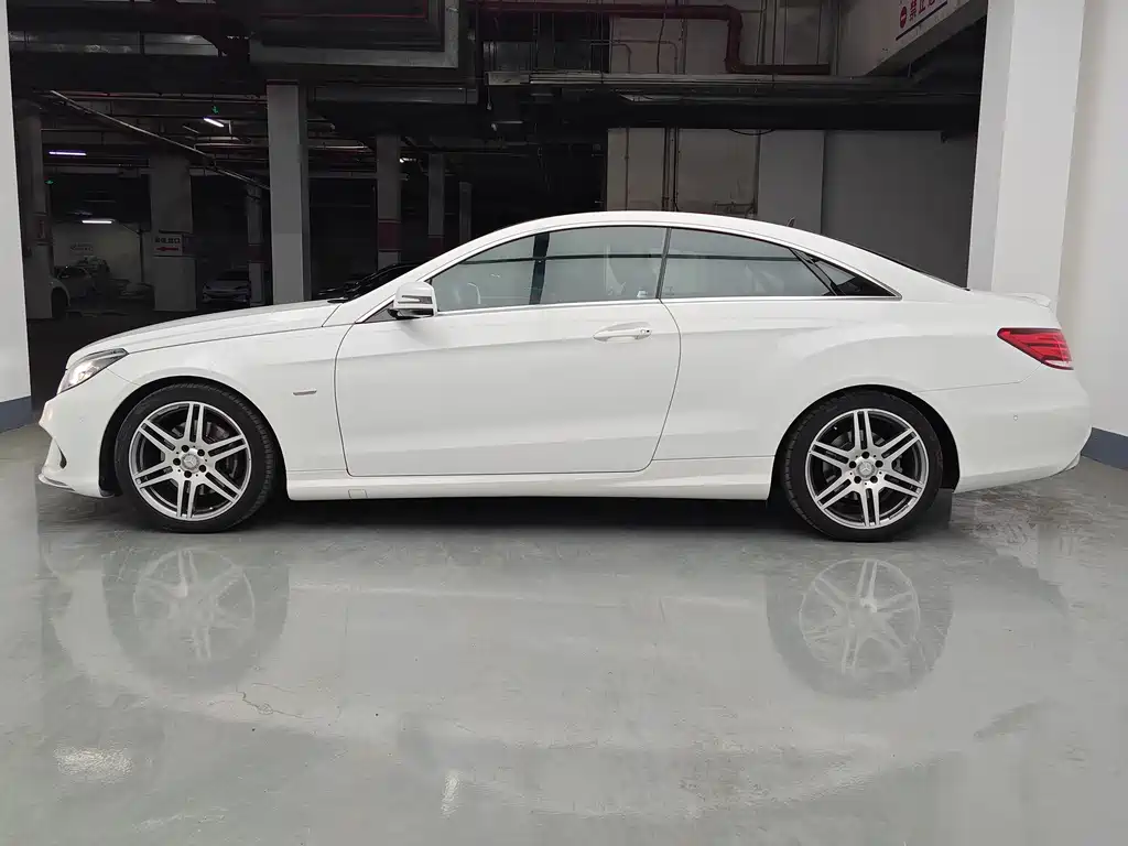 Mercedes-Benz E-Class (Import) — миниатюра 5