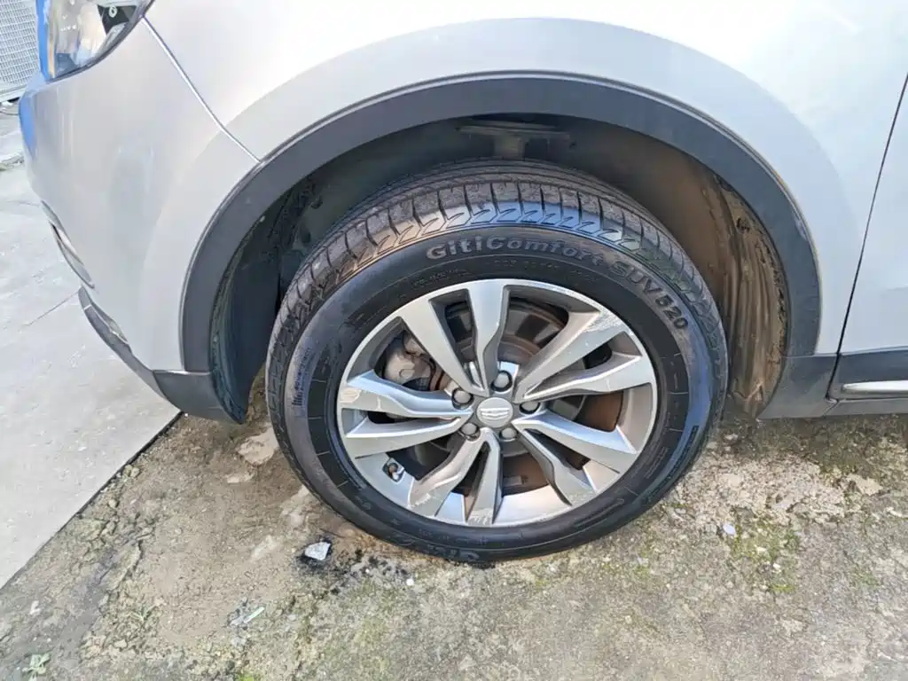 Geely Boyue — миниатюра 23